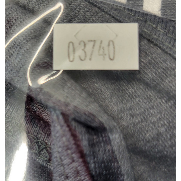 Bobbie Brooks Tank Top Pjs Sleepwear Womens XL Gray White Graphic Love Print - Picture 7 of 7